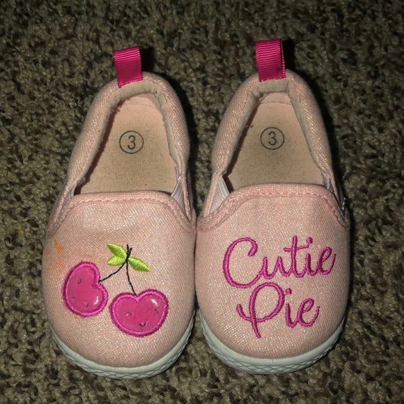 Cute pie shoes - Picture 2 of 4